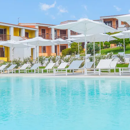 With Swimming Pool In Costa Serena Just 700 Mt From The Sea Porto Rafael