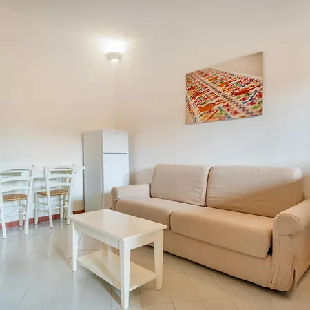 Lejlighedshotel With Swimming Pool In Costa Serena Just 700 Mt From The Sea Porto Rafael
